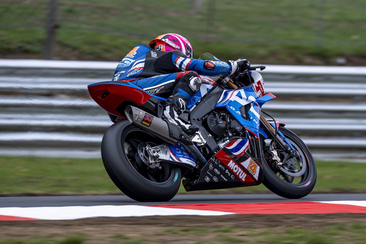 DAO Racing tweet media