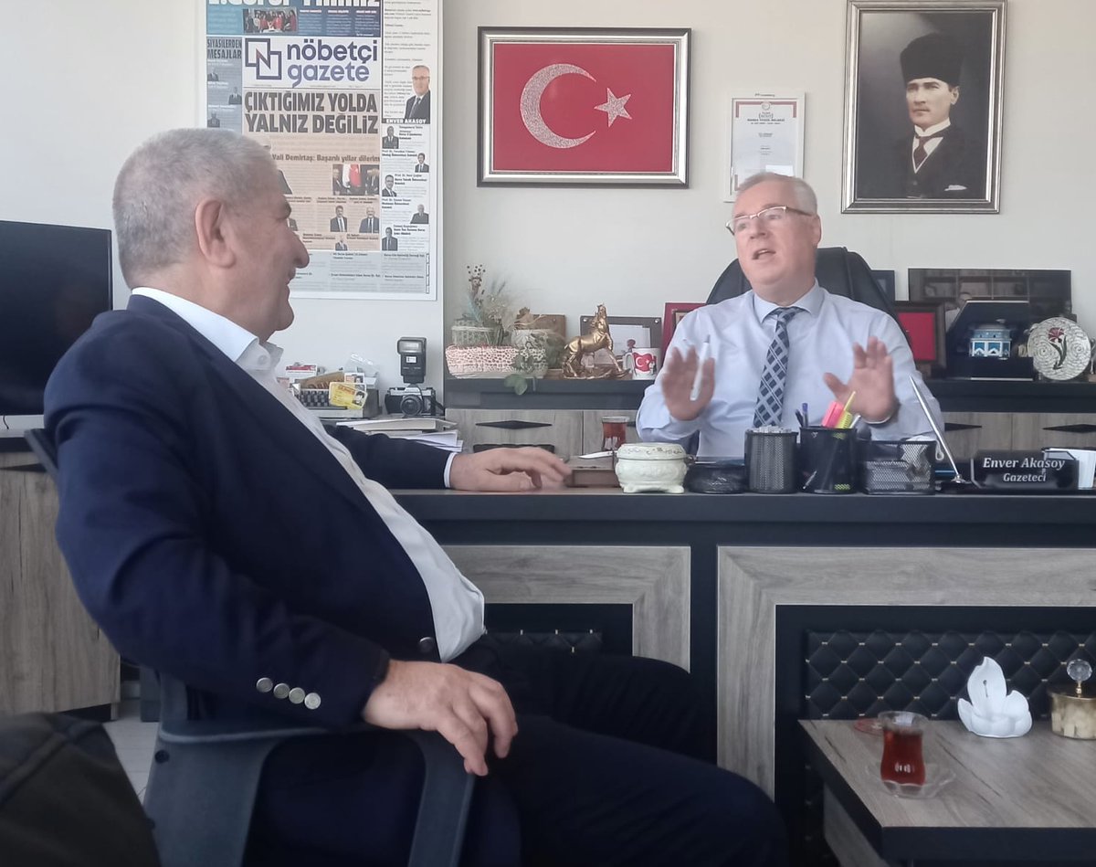 Gelecek Partisi Bursa Milletvekili Cemalettin Kani Torun, İl Başkanı Fuat Kadıoğlu ve partinin iki il yöneticisiyle konuğumuzdu. Tıp doktoru olan eski bir bürokrat ve siyasetçi Torun, parlamentoya ilk AK Parti'den girmişti. Şimdi, sert dille eleştiriyor eski partisini.