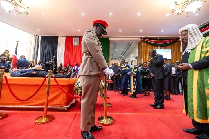 The late former Prime Minister of #Kenya Raila Odinga lying in state at Parliament Buildings in Kenya. May his soul rest in Peace. #KenyaMourns #railaodinga  #Raila_Odinga 

📸 Courtesy photos.