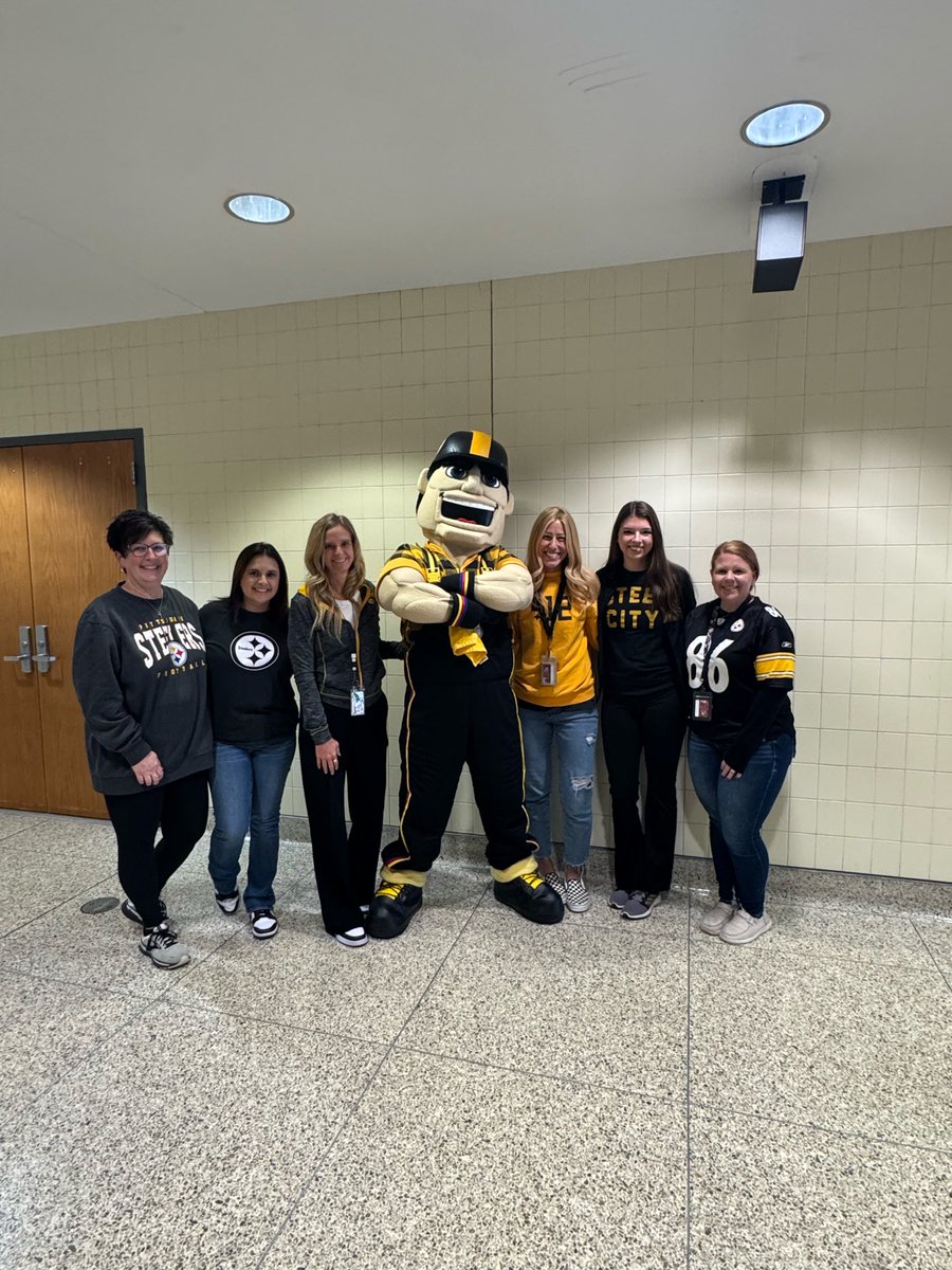 Central PTO- Elizabeth Forward tweet media