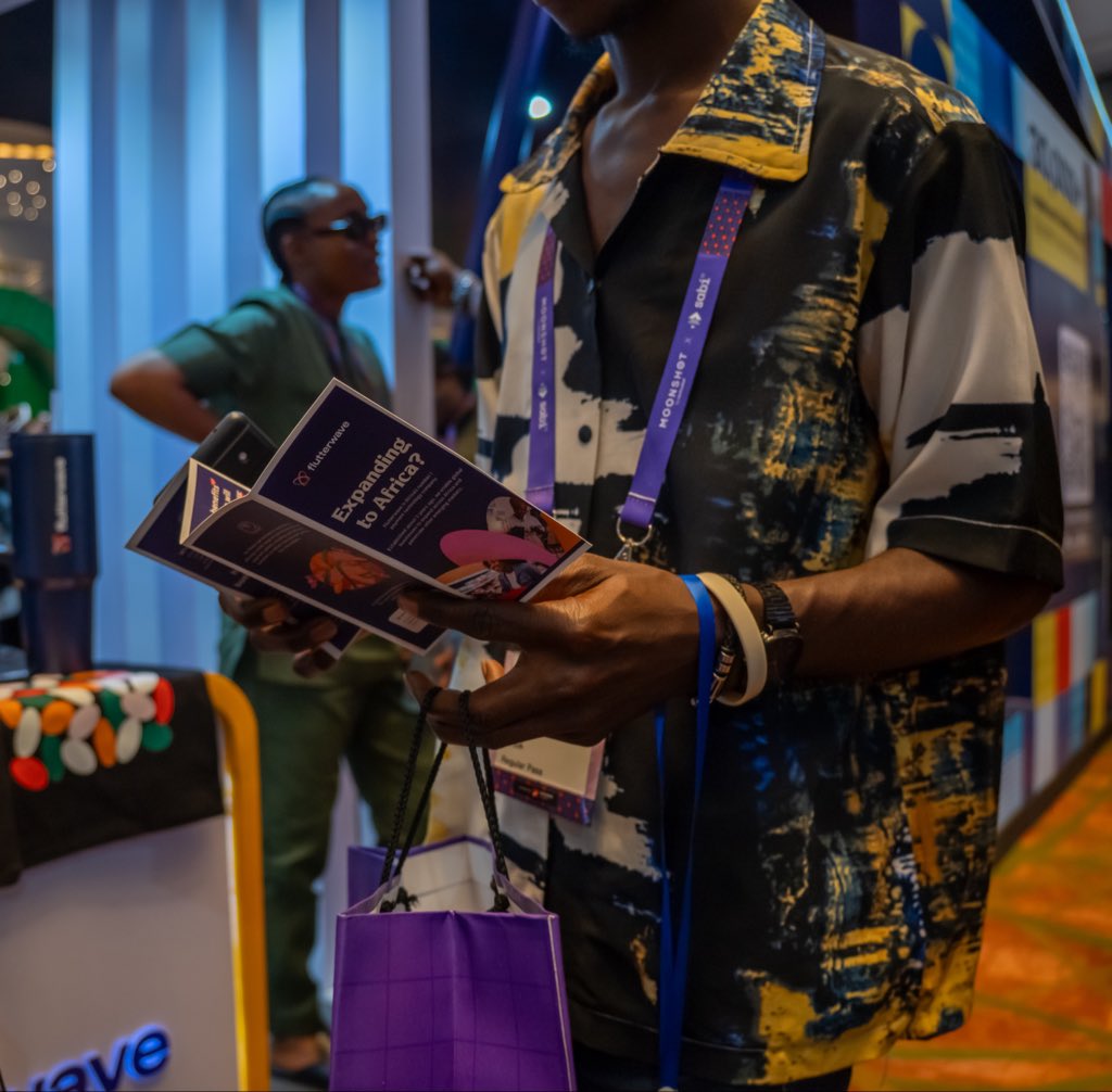 theflutterwave's tweet image. Day 1 at Moonshot by -@techcabal was a blast 💥
Our booth was buzzing all day! From founders and creators to tech lovers just stopping by to vibe, chat, and spin the wheel, it’s been non-stop energy. We loved connecting with so many brilliant minds, swapping stories, and showing…