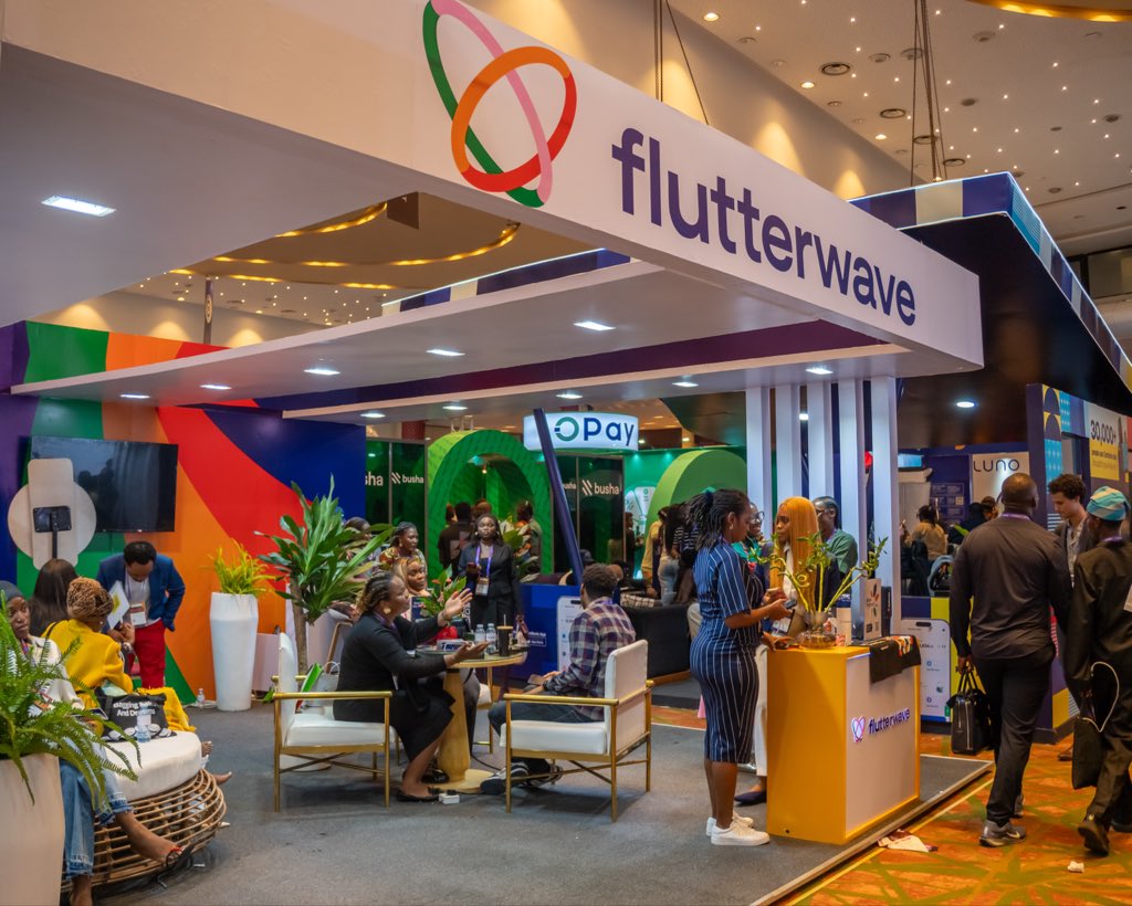 theflutterwave's tweet image. Day 1 at Moonshot by -@techcabal was a blast 💥
Our booth was buzzing all day! From founders and creators to tech lovers just stopping by to vibe, chat, and spin the wheel, it’s been non-stop energy. We loved connecting with so many brilliant minds, swapping stories, and showing…