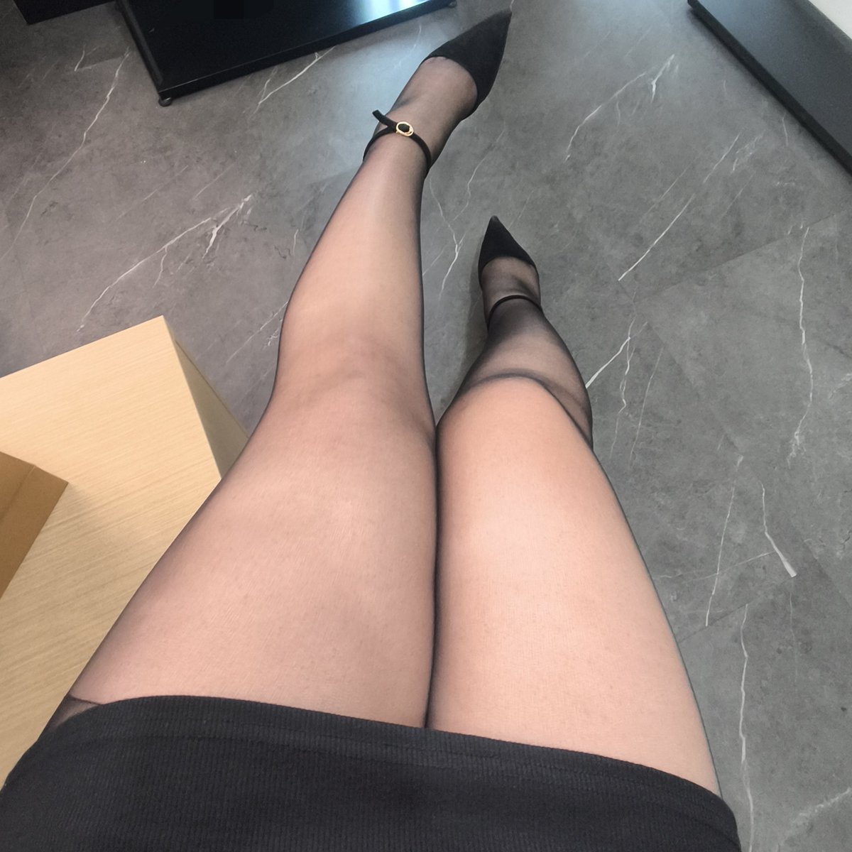 福利姬Lilith分享的黄推图片4 - 网红私拍内容