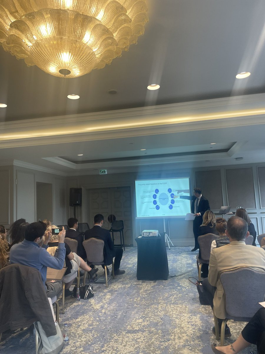 Bu hafta, İngiliz Ticaret Odası’nın davetiyle, CMS İstanbul ofisi LiveEO ile birlikte düzenlenen ilham verici bir #EUDR etkinliğinde yer aldım. 🇬🇧🇪🇺
LiveEO, Avrupa Birliği Yönetmeliği’ne (EUDR) uyum sürecini kolaylaştıran etkili çözümlerini paylaştı.

#EUDR #CMSlaw #LiveEO