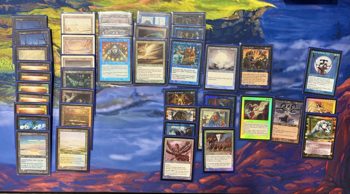 SamuelHBlack's tweet image. 2-1 in Old Border Foil cube at CubeCon losing a close finals to Opal/Wave