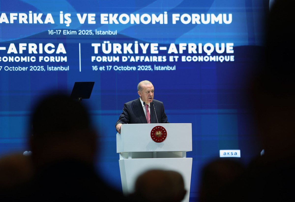 umutcagrisari's tweet image. “I have personally seen in many places, from Somalia to Sudan, that although our faces and the colors of our eyes are different, the color of our tears is the same.”

—Recep Tayyip Erdoğan, President of Türkiye