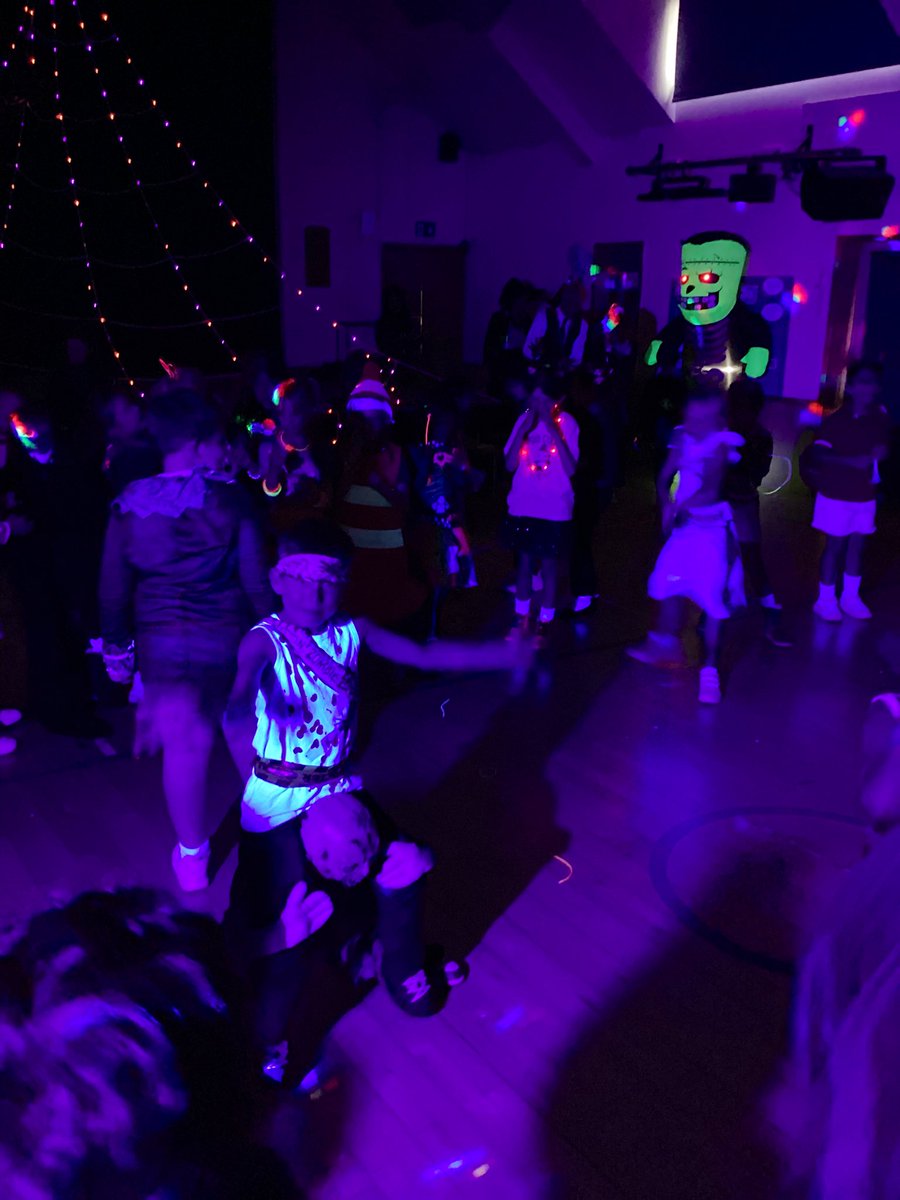 Upton House Form 4 tweet media