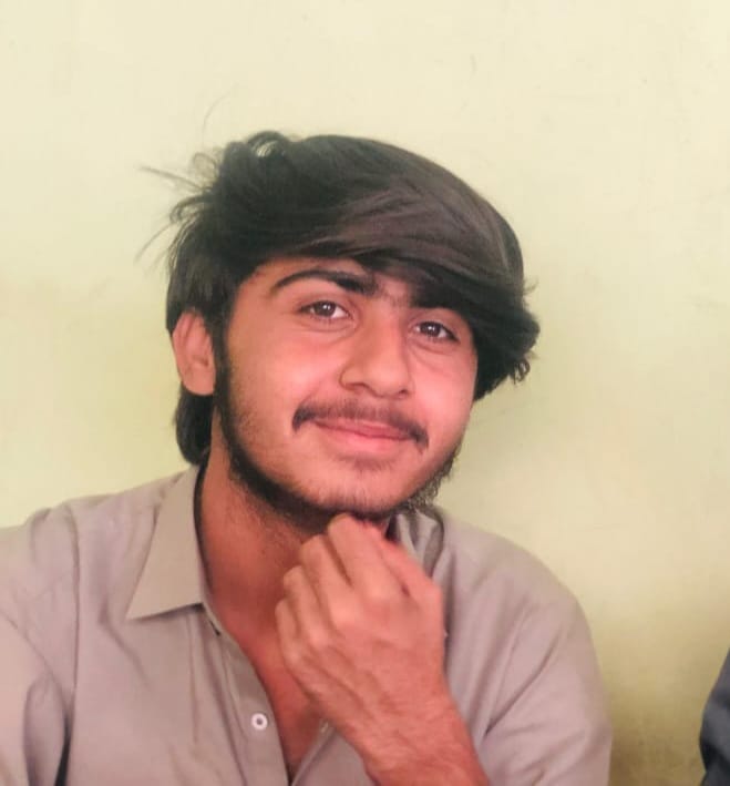 Disappointing to hear the news of forcible disappearances of two of our friends, Nazeer Baloch and Wahab Baloch, from Essa Nagri (Quetta) last night at 3. Such detentions have already deteriorated the mental health of Baloch students.

#SaveBalochStudents