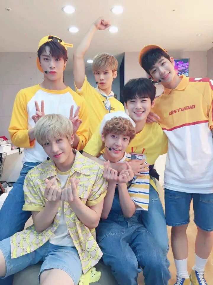 I vote for #ASTRO at #2025MAMAVOTE