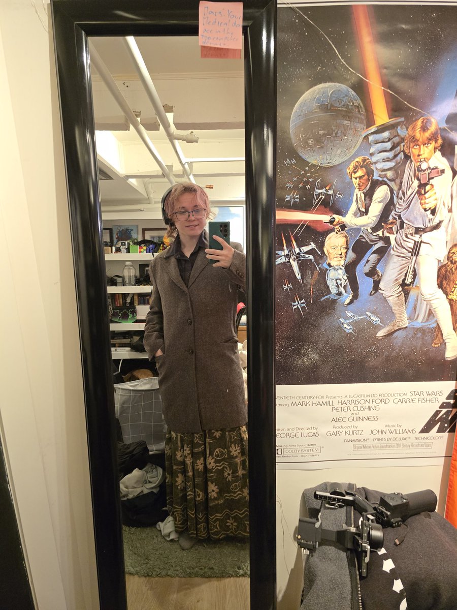 _marsdust's tweet image. serving business