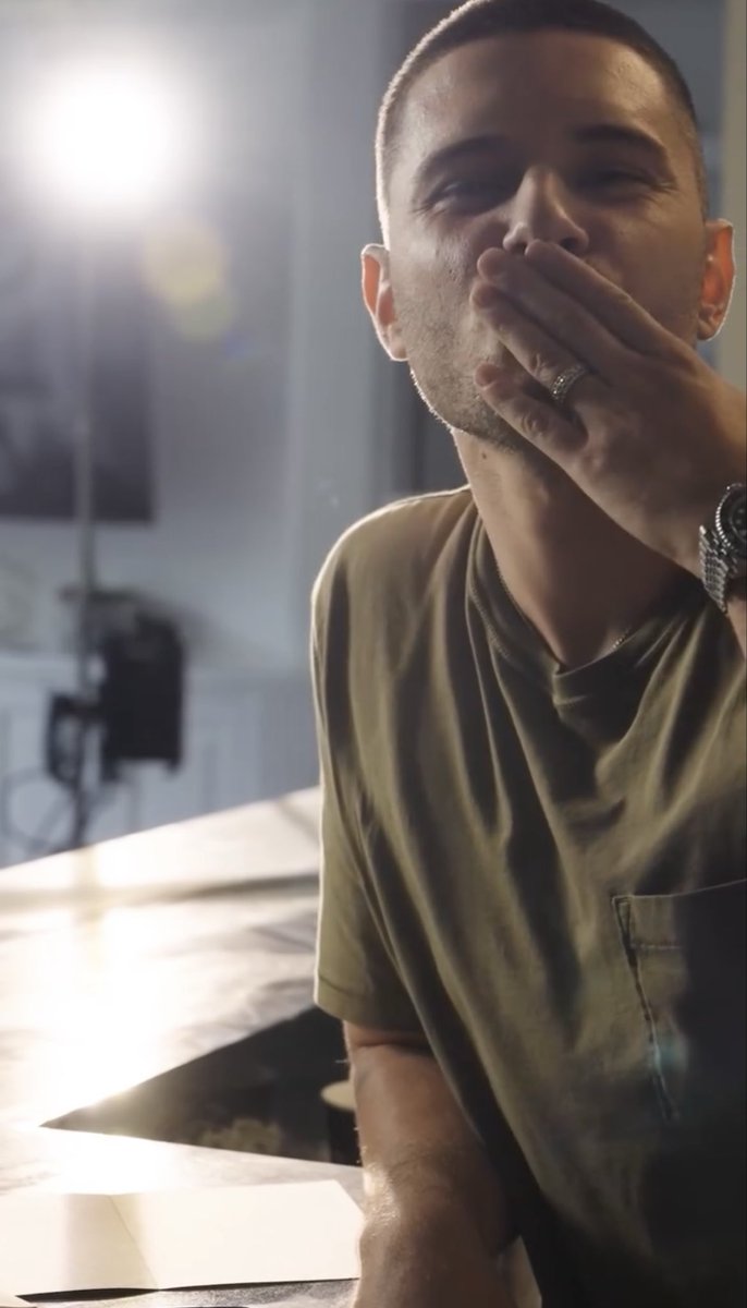 He is unreal🥹🥹🥹🥹

#RonenRubinstein #SWATExiles