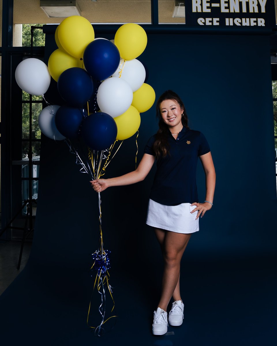 Happy Birthday Apple! It's time to celebrate!! 🎈

#TogetherWeZot | #RipEm
