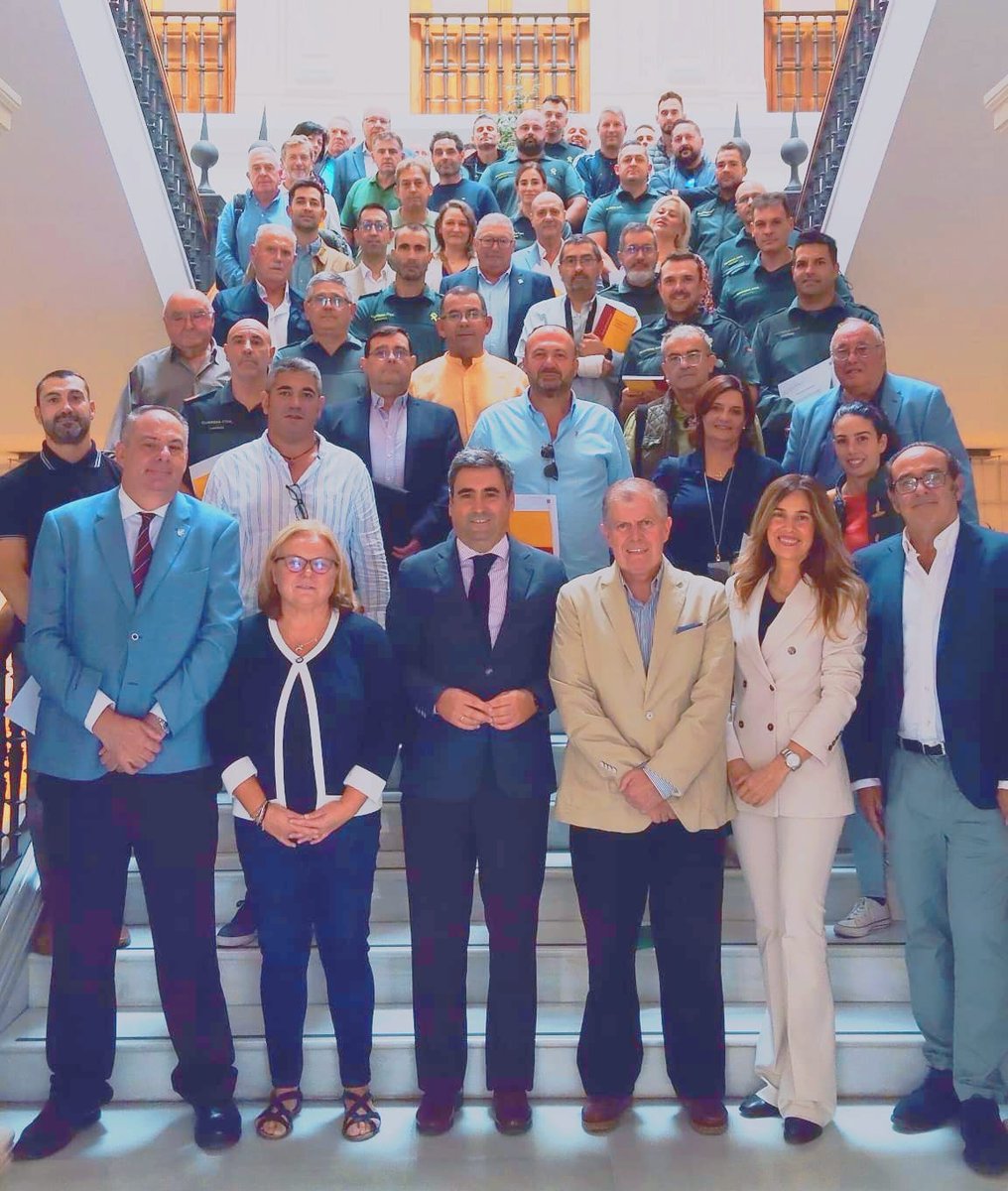 Misión cumplida ! Comienzan los cursos de formación de Presidentes de Plaza de Torosy lo hacen en Granad. Gracias a <a href="/agranados6957/">Antonio Granados</a> por su apoyo siempre y a <a href="/AndaluciaJunta/">Junta de Andalucía</a> y especialmente a <a href="/jperezalarcon/">Juanma Pérez Alarcón</a> por su confianza.👏Avanzamos, con firmeza y compromiso con la Tauromaquia