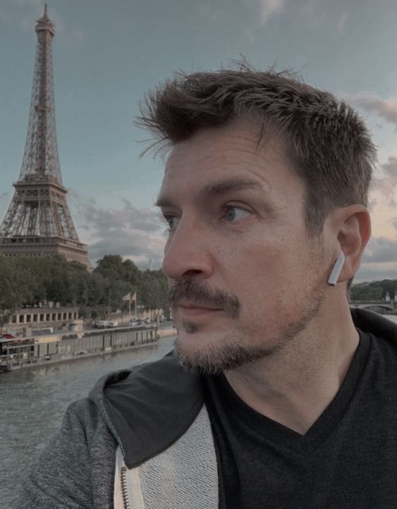WayOfTheSaint's tweet photo. Paid Vacay never looked so good! 

By the way.. I LOVE Paris! https://t.co/TbWanCEbZf