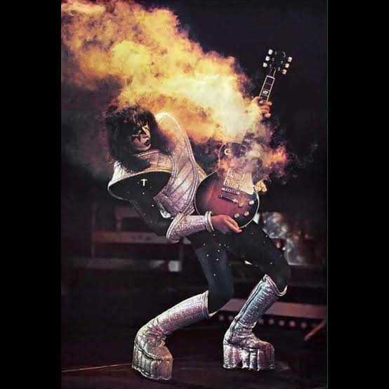 MIDNITE HELLION tweet media