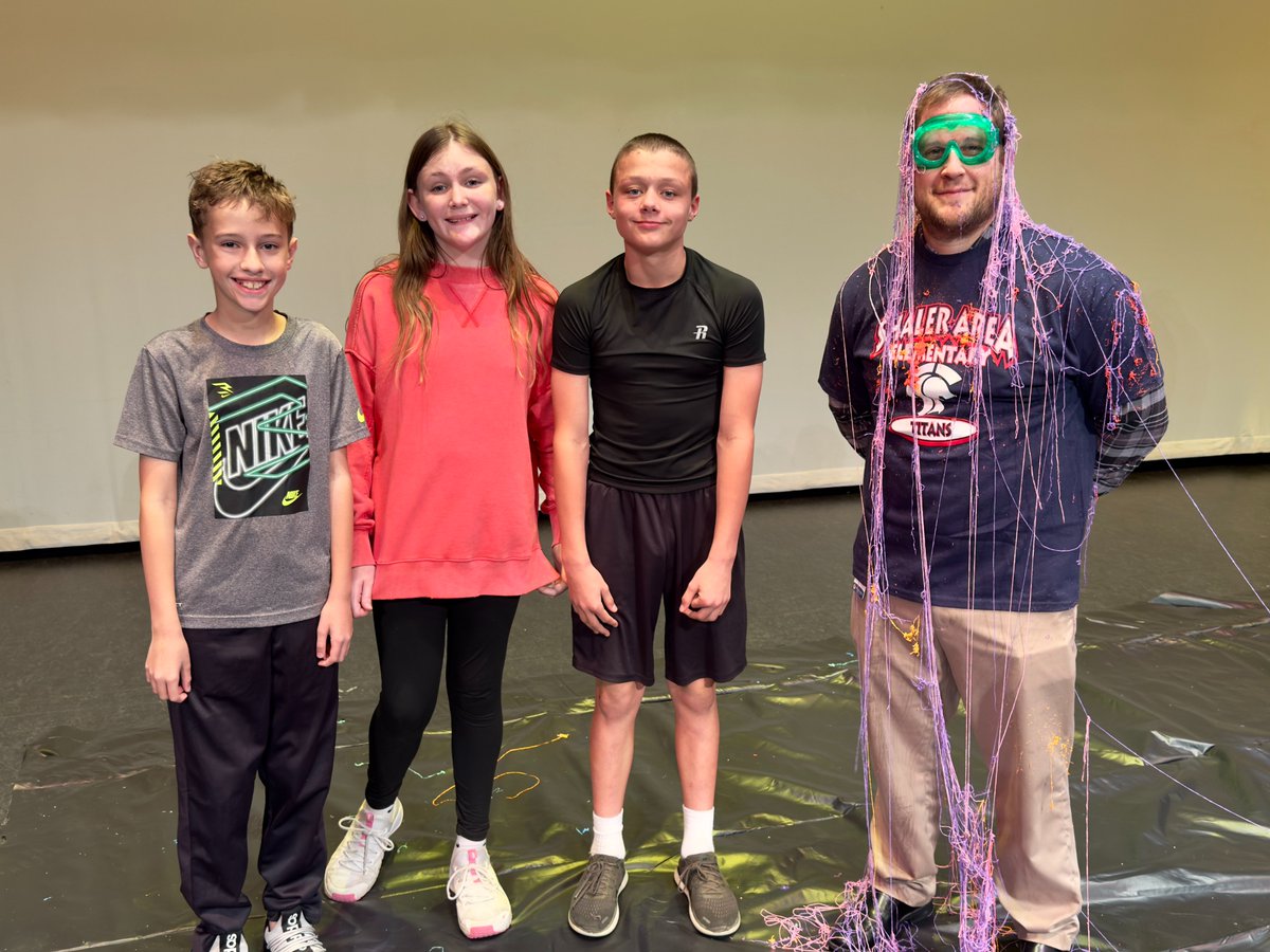 SAESTitans's tweet image. We are excited to share that we've raised $15,745 from our Titan Fun Run! We celebrated yesterday by SILLY STRINgING OUR PRINCIPALS! 🎉 

Your involvement has made a tremendous difference and showcases the strength of our school community! We couldn't have done it without you!