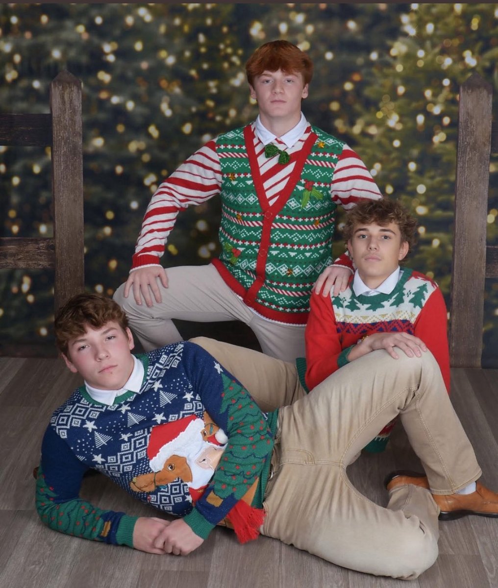 Gday vs OW @ CBAC

Hopefully Brody butler doesn’t start dancing naked again 🤮<a href="/BarstoolOW/">Barstool Olathe West</a> 

And we all know Brody hale and Jake ables started kissing after this pic was taken