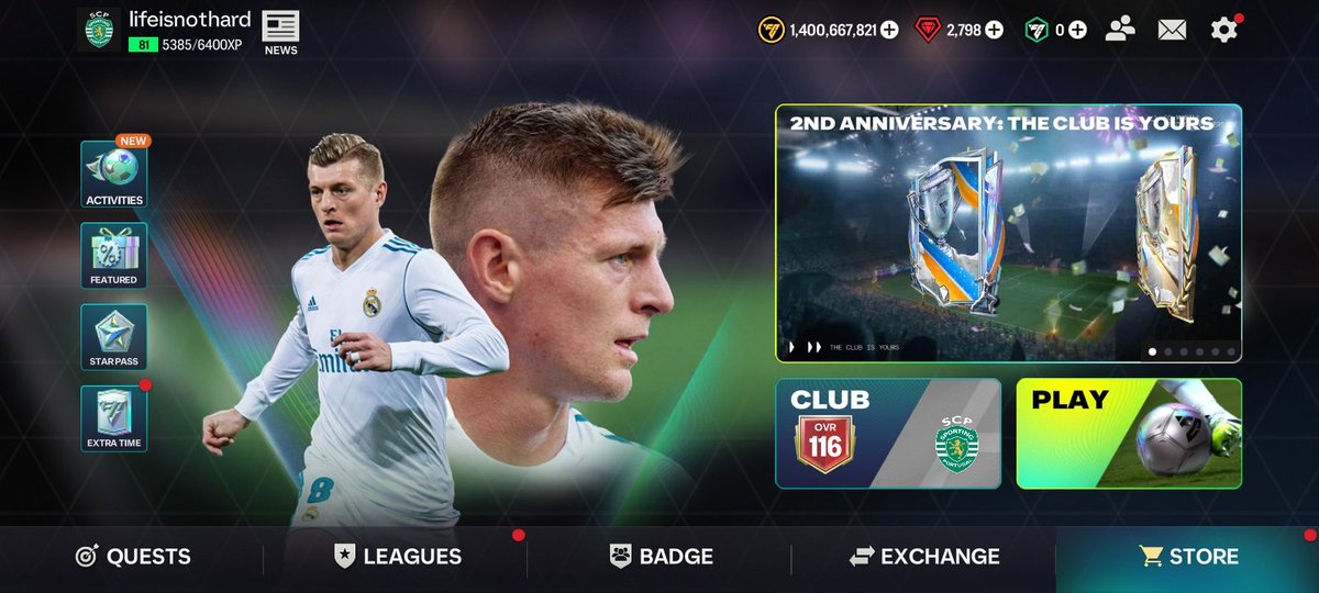 GIVING OUT THIS TEAM FOR FREE TO A NEW PLAYER OR AN ACTIVE PLAYER WITH LOWER TEAM AND NO PACK LUCK. 
Comment Yes if you are interested and you must be following to qualify ..winner will be picked in 24 hours. 
RT appreciated...