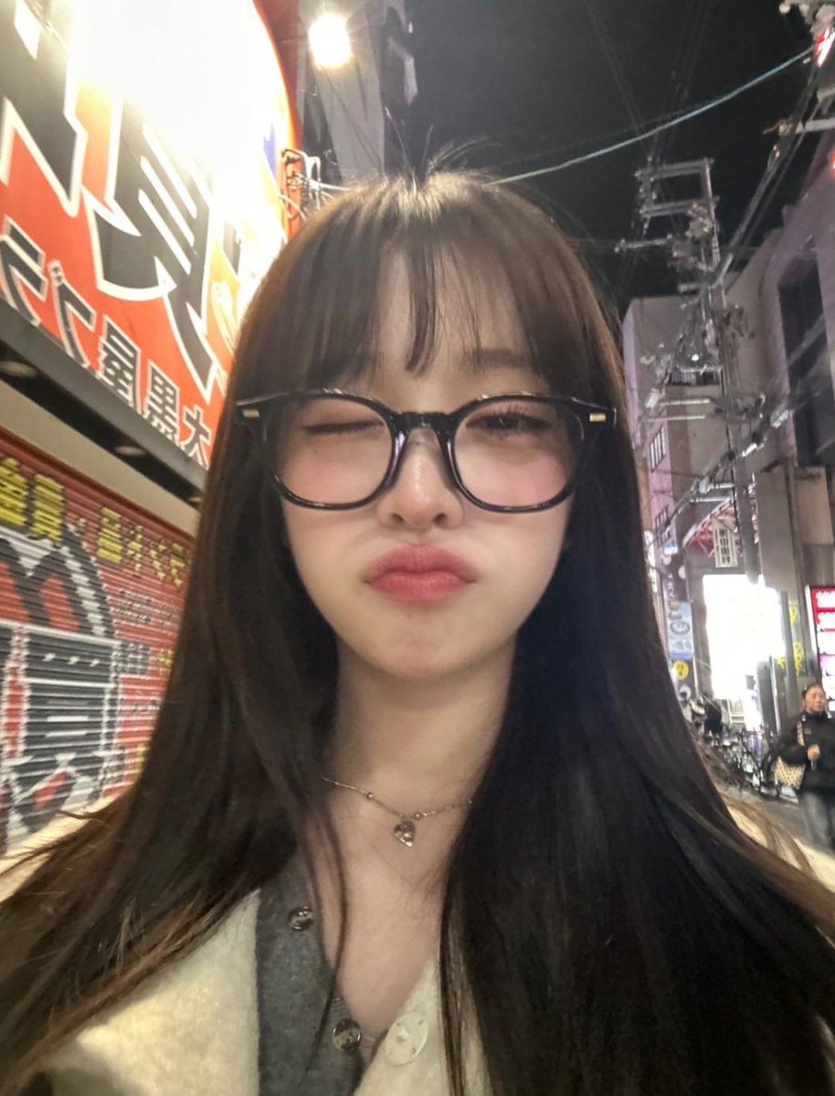 Model_Status89's tweet image. 炒め物を注文する、甘い！ 🥙