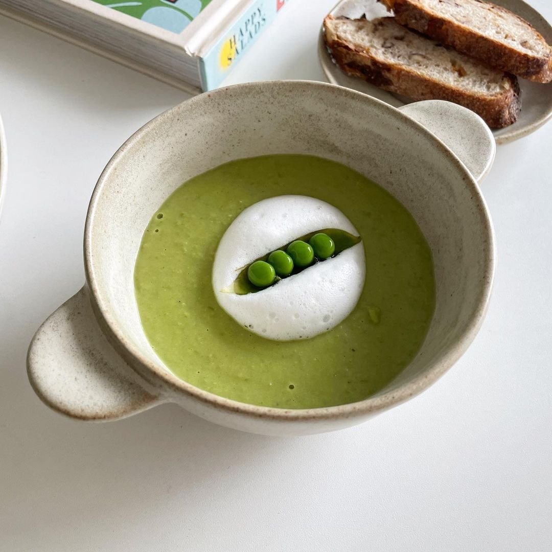 Meagan_888's tweet image. 🌱🥄 Mashed Peas
Creamy, fresh, and oh-so-green! 😋
A simple way to enjoy healthy goodness 🌟
#HealthyEating #MashedPeas #VeggieLove