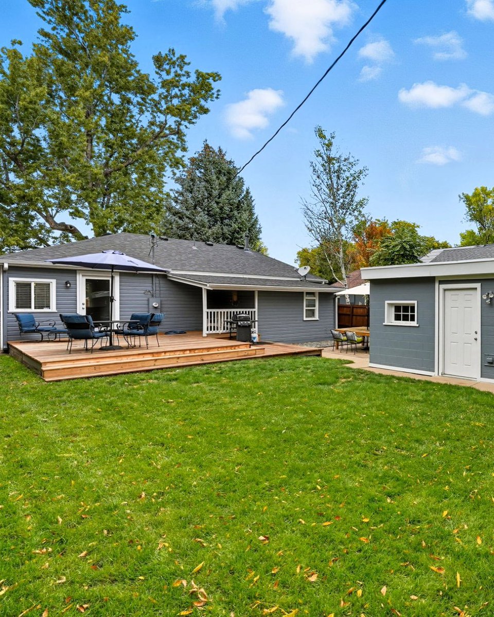 LiveWestRealty's tweet image. 3914 Winona Ct | Denver
3 Beds | 2 Baths | 1348 SqFt
Offered for $739,000
Listing Agent: Megan Reed
303-440-8200 | Megan@livewestrealty.com
#DenverRealEstate #BerkeleyDenver #TennysonStreet #DenverHomes #DenverLiving #ColoradoHomes