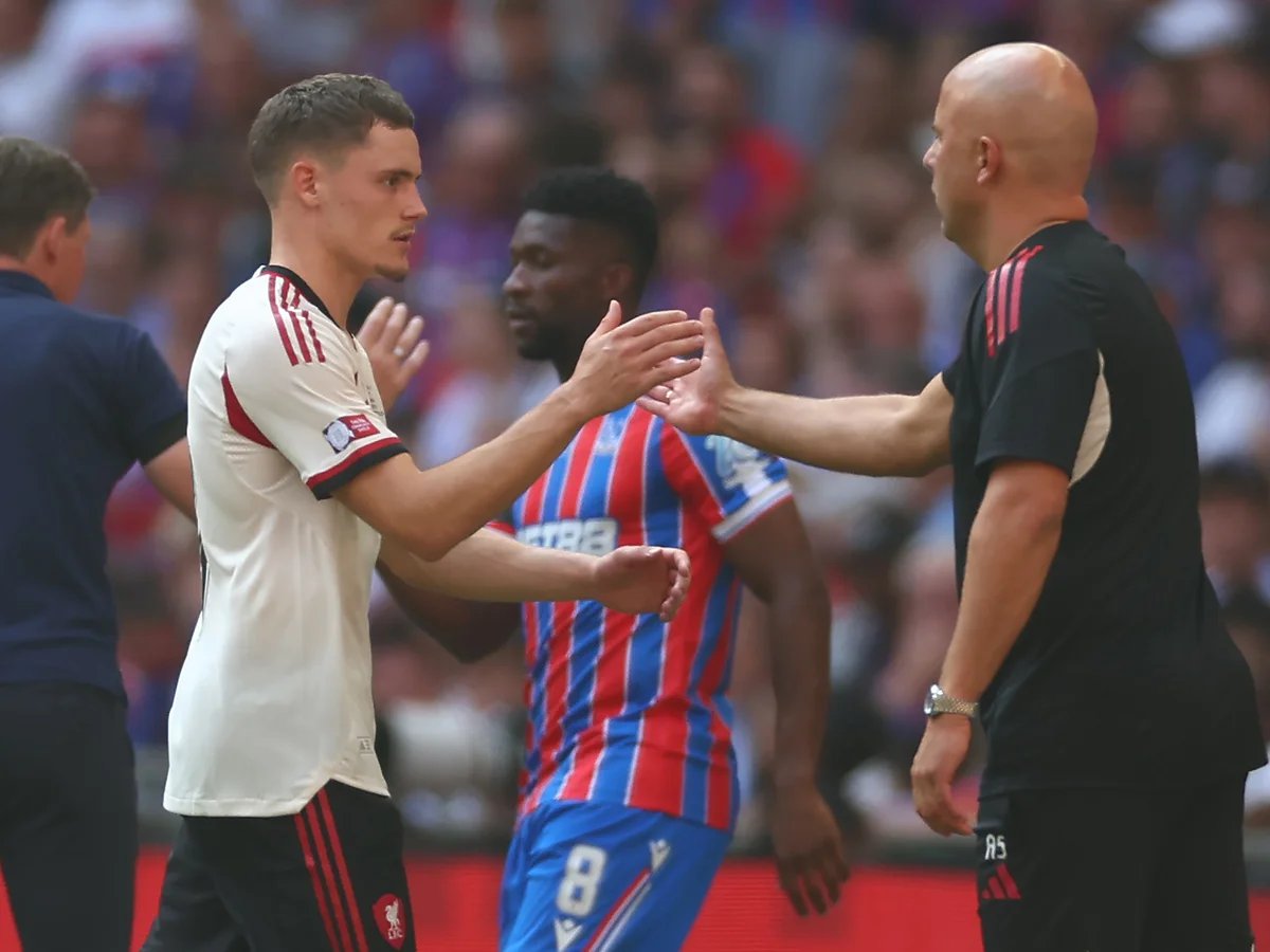 FlorianFlicks tweet media