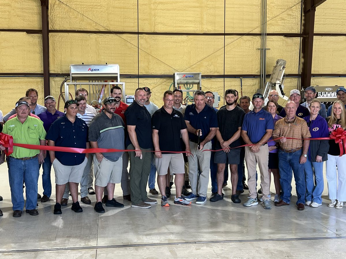 We are now officially recognized as members of the Fitzgerald Chamber of Commerce. We extend our gratitude to Jason Dunn and the City of Fitzgerald team for their business-friendly approach and efficient project processing. Exciting developments are forthcoming!