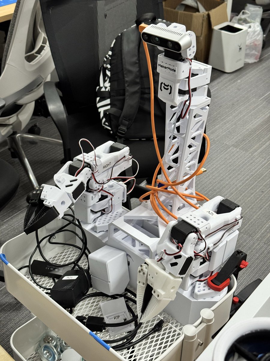 This is what it looks like preparing for the Embodied AI hackathon by <a href="/seeedstudio/">Seeed Studio</a> <a href="/nvidia/">NVIDIA</a> <a href="/huggingface/">Hugging Face</a> in Shenzhen