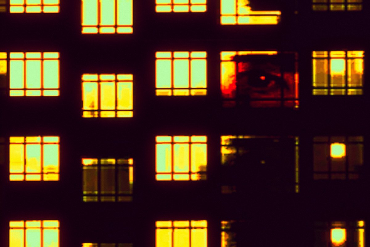 freenyam's tweet image. ＃せっかく綺麗に撮れたので （レタッチ版）

[Liminal Spaces - The Apartments] by Pixel_Pabzki
[もりのかくれが] by ひろひろ0619
[Hallway of Nowhere] by TianMeow
[Megastructure] by Techooo