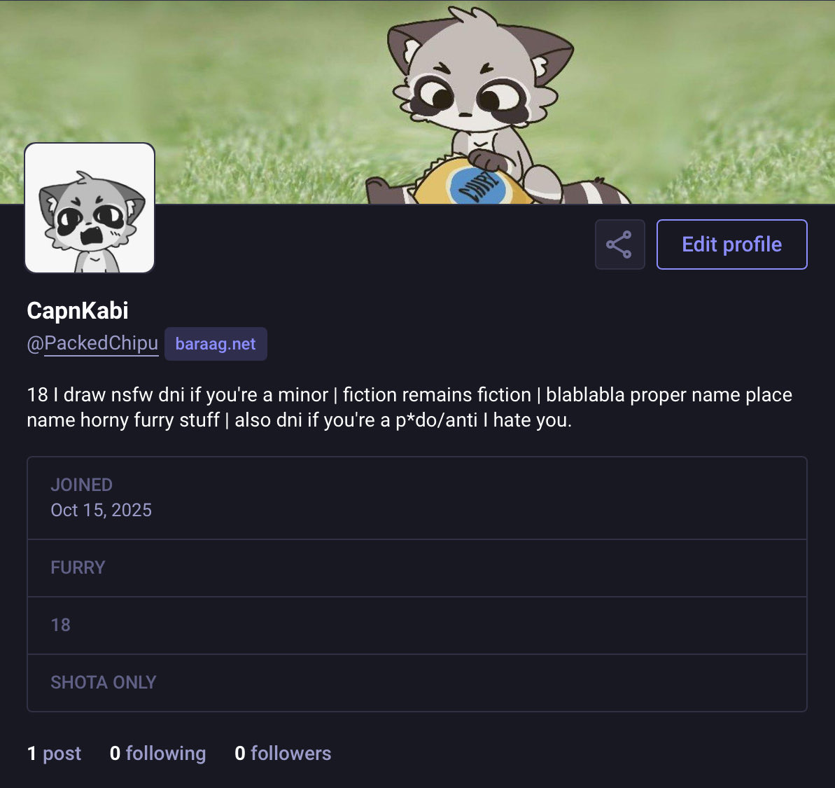 I officially have an account! Follow!!

baraag.net/@PackedChipu