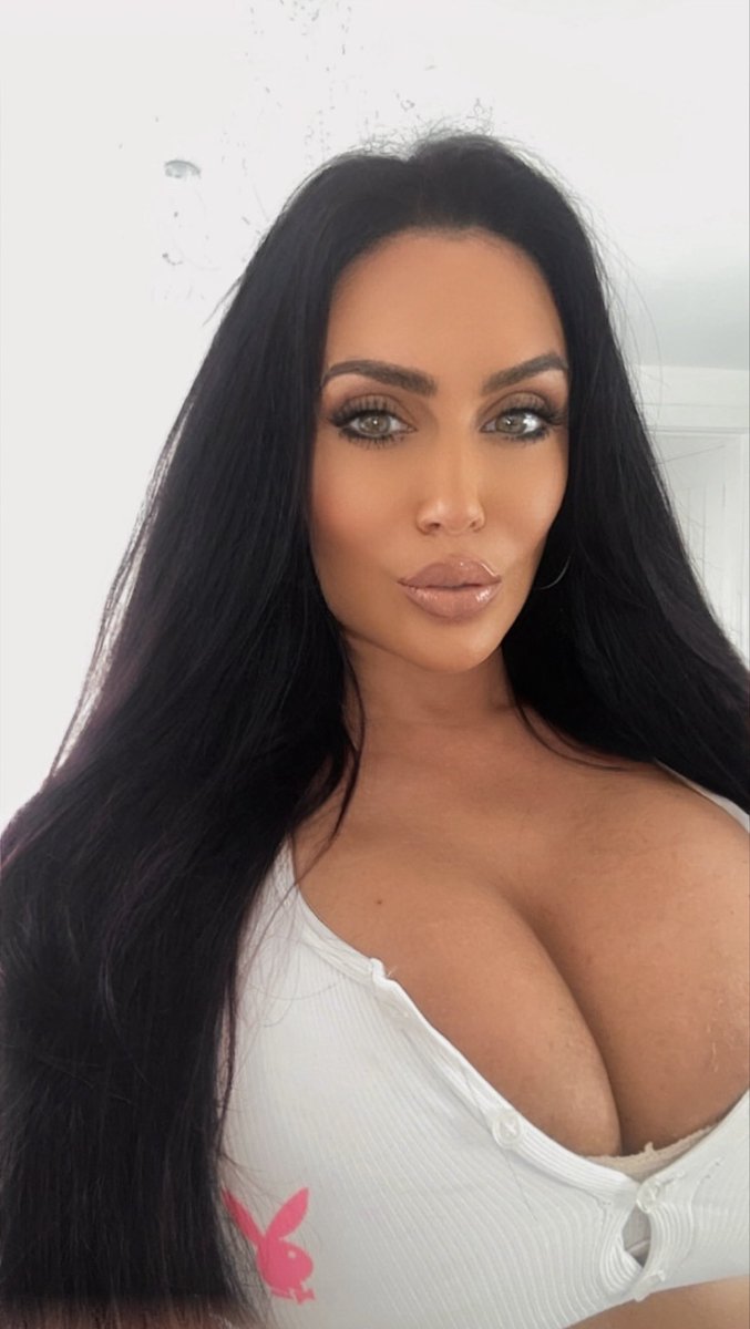 Vicky Narni tweet media