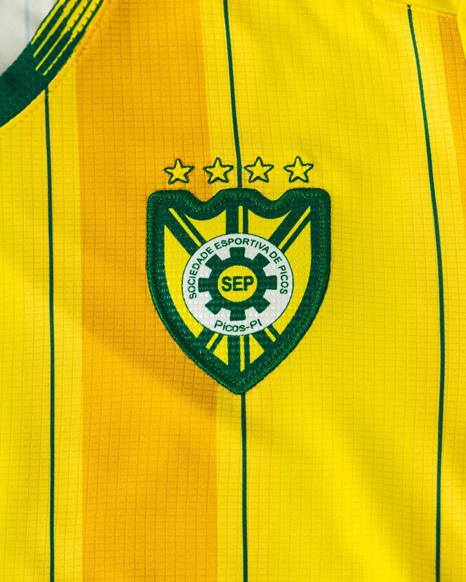 futfanatics's tweet image. A Futfanatics é a casa das camisas de futebol  e hoje o destaque vai para a Camisa I e II da Sociedade Esportiva de Picos! 💛💚

Garanta já a sua e vista o orgulho do futebol piauiense!
bitlybr.net/4g9b2
#SociedadeEsportivaDePicos #Picos #Futfanatics #CamisaDeFutebol