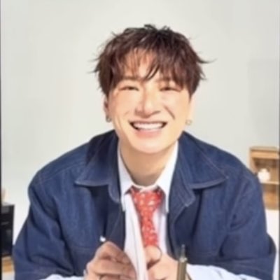 makinjia's tweet photo. เด็กน้อยคนนั้นเติบโตมาอย่างดีเลยน้าา 𐔌՞ ܸ.ˬ.ܸ՞𐦯 ♡

#คริสพีค้าบฮาล์ฟแซยิด https://t.co/zA4ONTBWLe