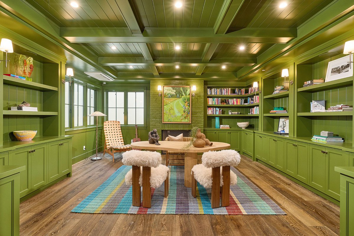 Heart of Del Mar, Soul of the Sea. 🩵

119 10th Street, Del Mar, CA 92014
$12,800,000
5 Beds | 6 Baths | 2 Half Baths

Represented by Rande Turner &amp; Melissa James
858.945.8896 | rande.turner@pacificsir.com
858.280.6068 | melissa.james@pacificsir.com