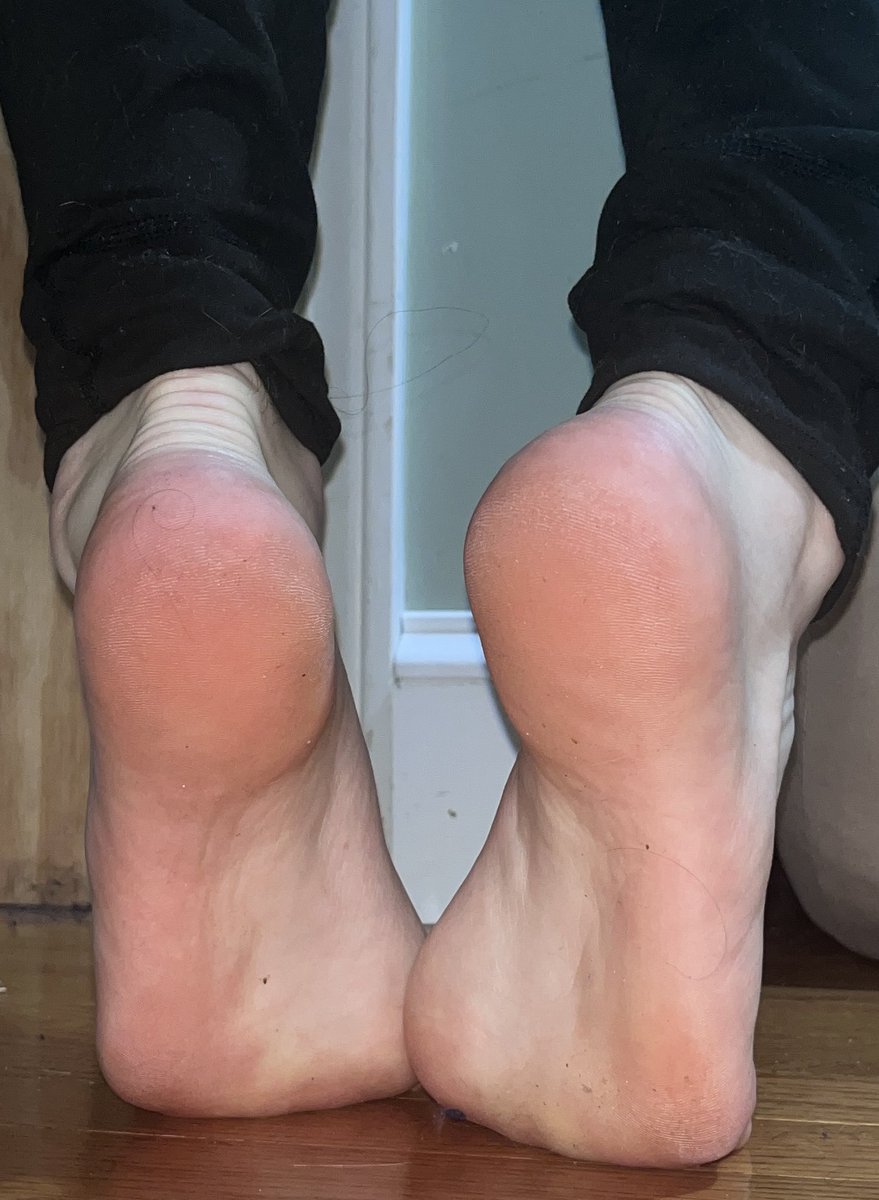 AsenathSoles tweet media