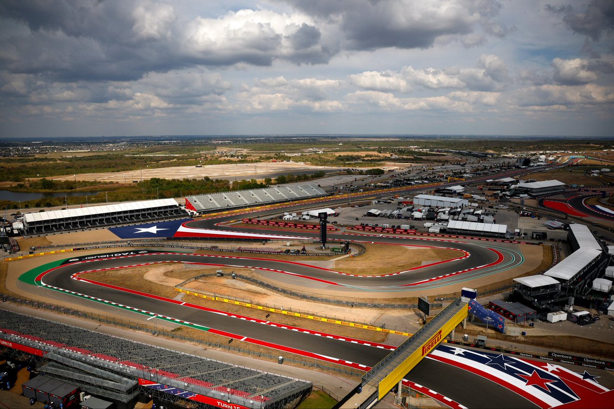 AdminByRequest's tweet image. BACK IN THE US 🇺🇲 🤠 🐎 
 
Howdy, folks! It’s Formula 1 week – and this time,@HulkHulkenberg and the rest of Stake F1 Team KICK Sauber have landed in Austin, Texas, for the United States Grand Prix. The Swiss team arrives at Circuit of The Americas looking to bounce back after a…