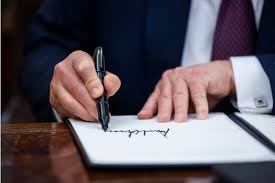 40 mil millones de dólares (más) de deuda y un fibrón de regalo para el cabeza de compañía. 
<a href="/JMilei/">Javier Milei</a> <a href="/FuerzasDelCielo/">Las Fuerzas del Cielo</a> <a href="/OPRArgentina/">Oficina del Presidente</a>