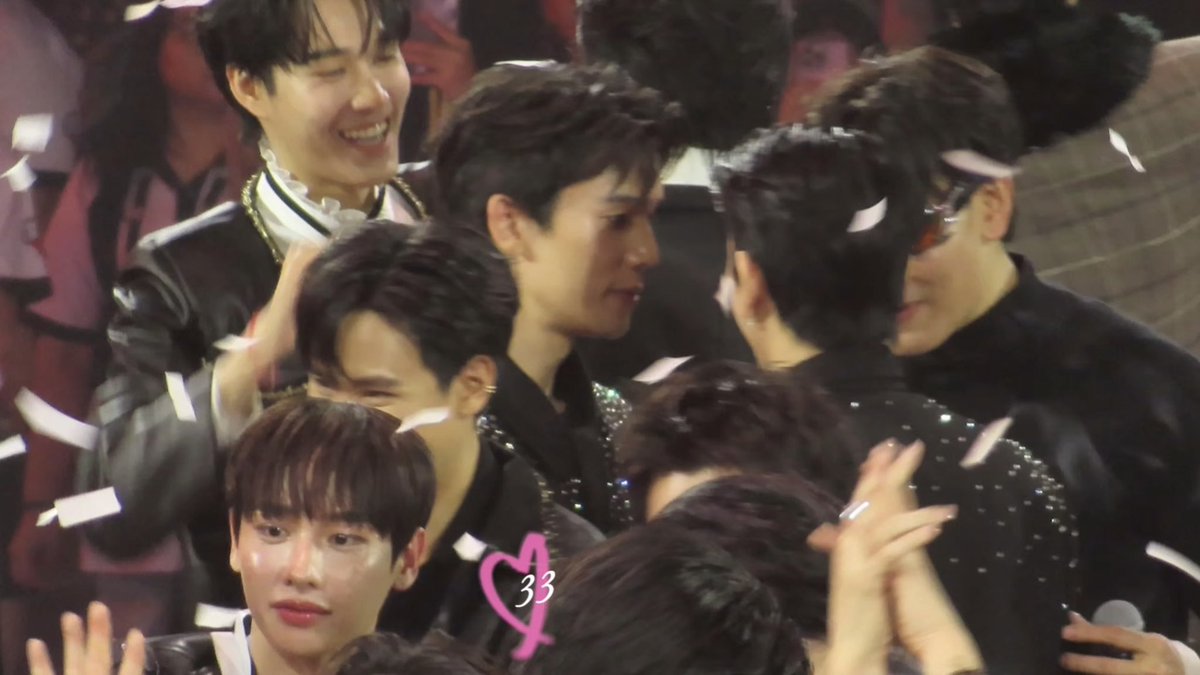 ꜱʜᴀ.ᴍᴏᴄʜɪɪ ♡ˎˊ˗ tweet media