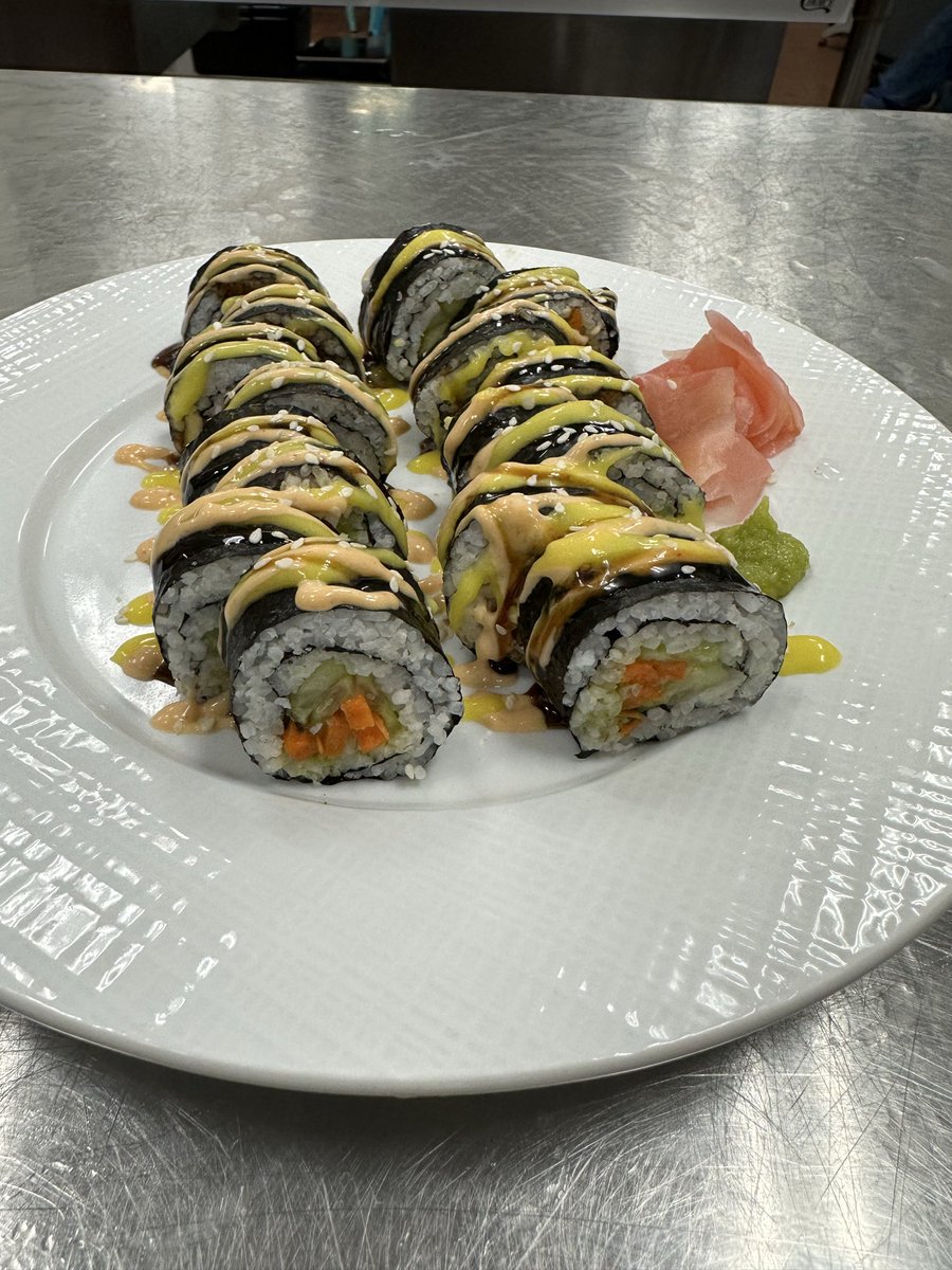 apexculinary's tweet image. Sushi lab and cider test kitchen 🍎