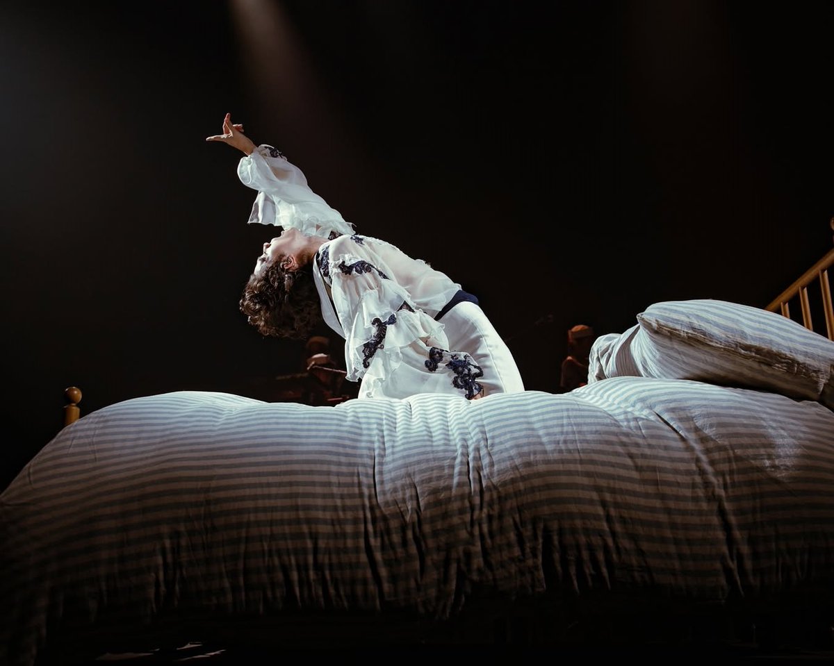 Ja Rule 🤝 Conan Gray

Jumping into bed on the Riverbend stage this year