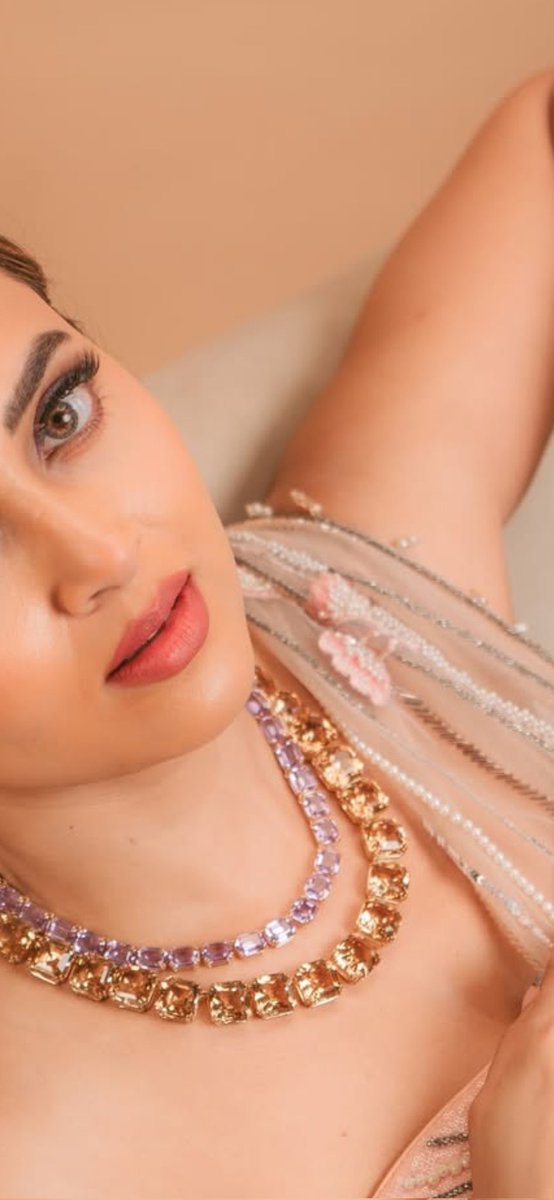 Skin like butter😊 remember #TejRan So beautiful 😍 #TejasswiPrakash #KaranKundrra