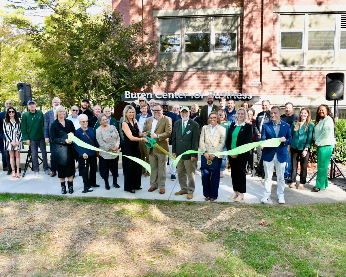 Wilmington College celebrated the ribbon cutting for the Buren Center for Business, home to our Business, Accounting &amp; Economics programs and a new hub for community gatherings. Grateful to Tim Buren &amp; family for their generous gift! 💚

#PurposeCantWait