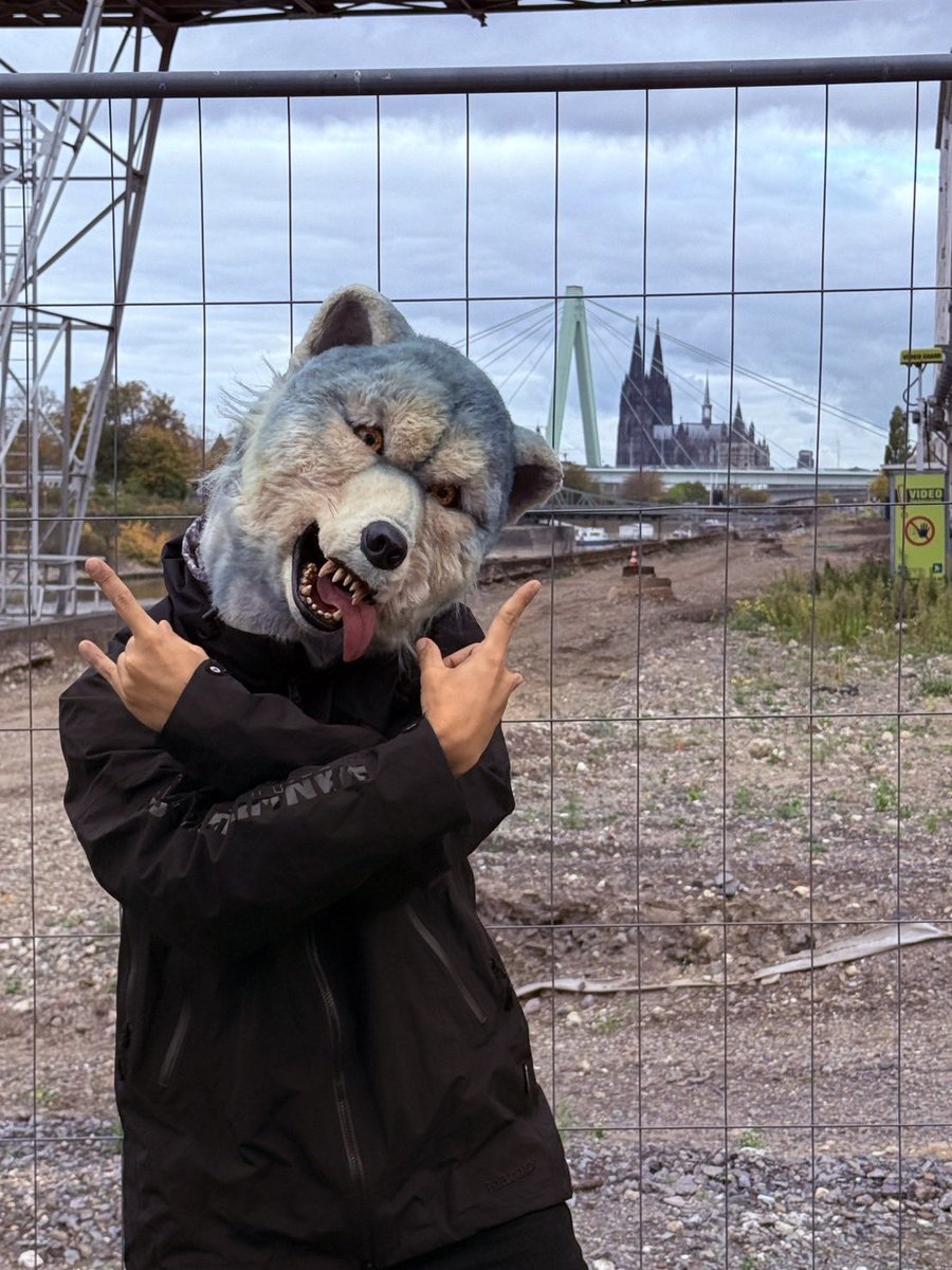 mwamjapan's tweet image. What’s up Cologne!!!!!!!!!

Kölner Dom　Hell yeahhhhhhh🤘🤘🤘
Gyaaaaaaaaaaa‼️
Great!

We&apos;ve been to Cologne many times.
Looooooovely🫰
Cologne Are you Ready!!!?????

bring it on!🔥

#manwithamission 
#mwam
#Cologne