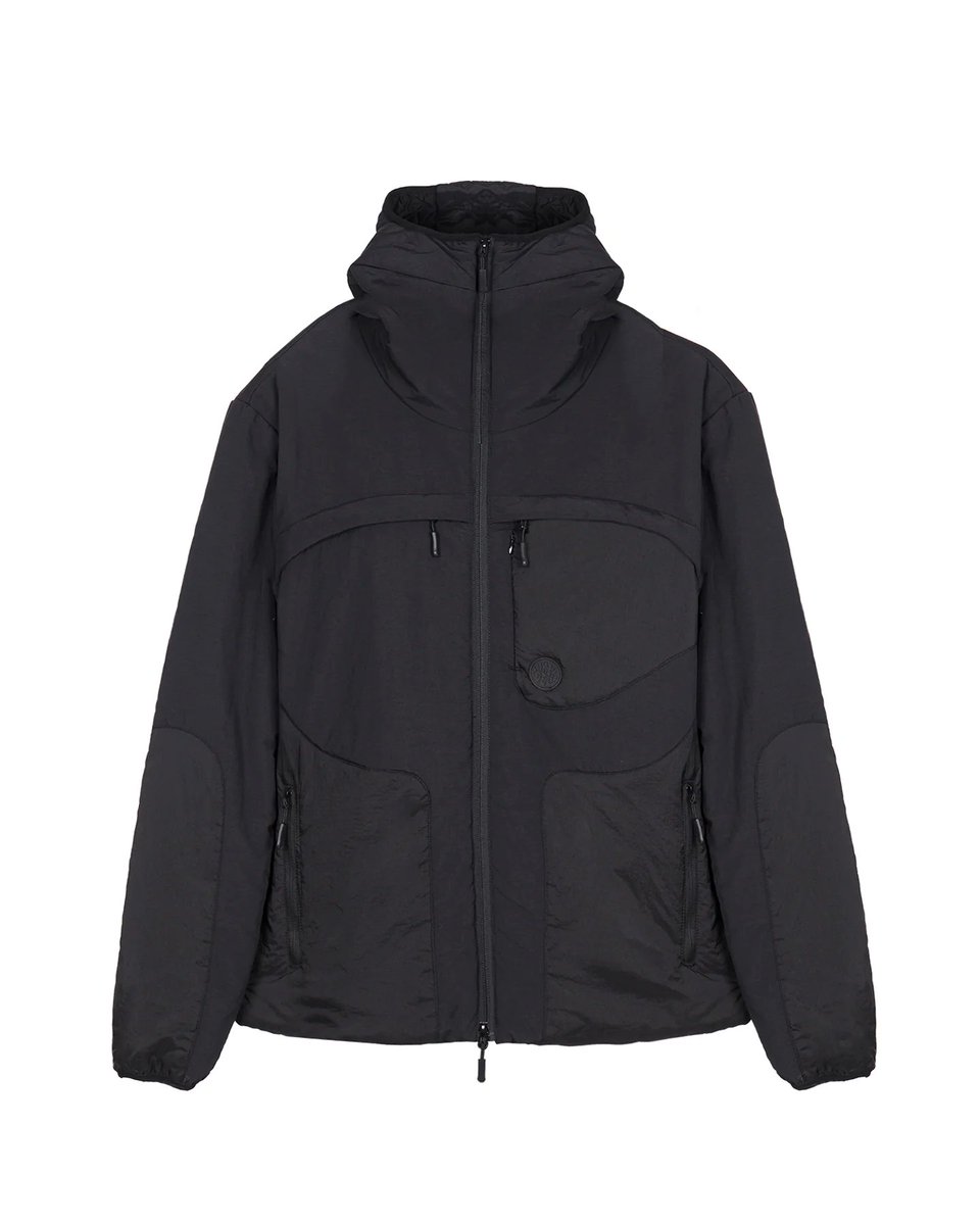 hikerdelic's tweet photo. This jacket comes in three versions, all of which can be got for £56 with the code TWENTYOFFSALE

https://t.co/P6qj4jHLKk https://t.co/HgOewxU0Md