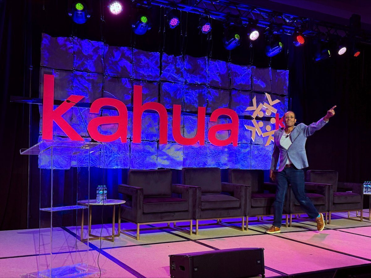KahuaInc's tweet image. Back by popular demand, Chris Harris is taking the mic again as our Enabling Innovation MC. He brings energy like he’s launching a rocket &amp;amp; humor like he’s been rehearsing for a Netflix special. Lucky to have him back this year. Energy, insight &amp;amp; a few surprises included. #EI25