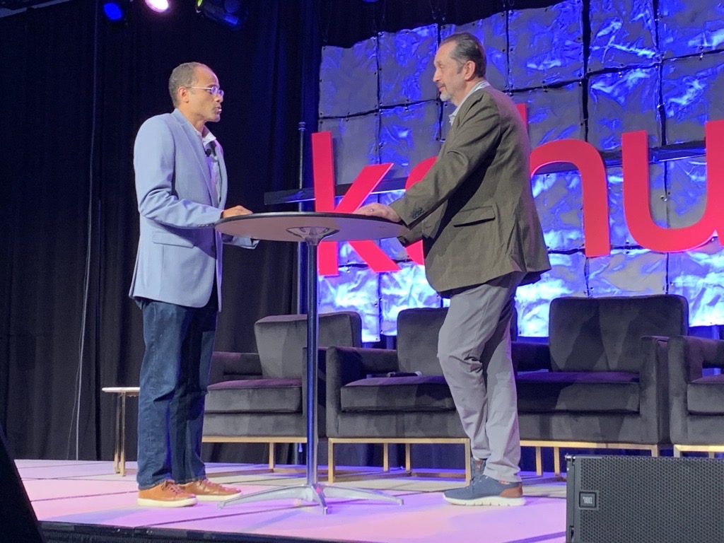 KahuaInc's tweet image. Back by popular demand, Chris Harris is taking the mic again as our Enabling Innovation MC. He brings energy like he’s launching a rocket &amp;amp; humor like he’s been rehearsing for a Netflix special. Lucky to have him back this year. Energy, insight &amp;amp; a few surprises included. #EI25