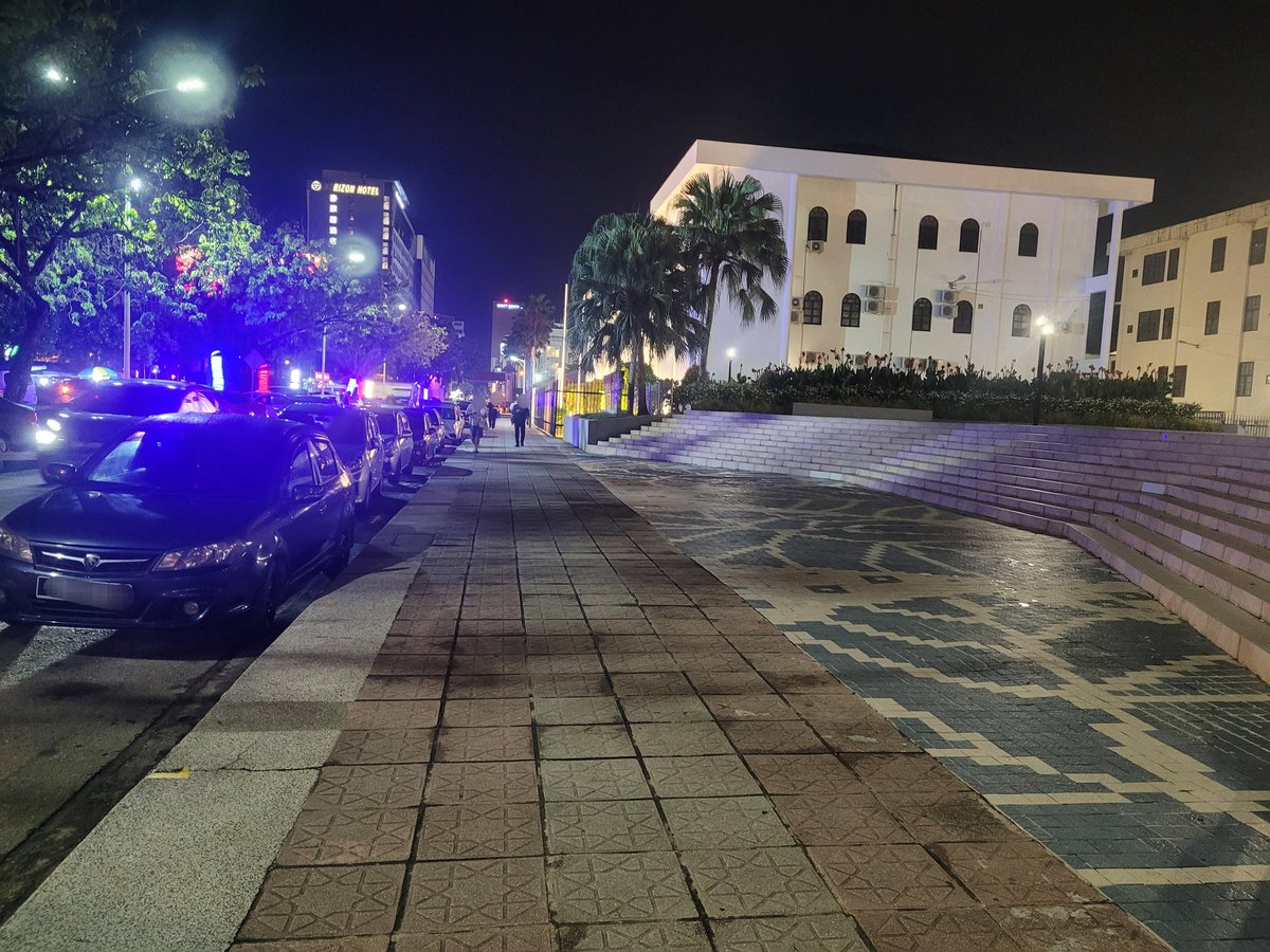 bettersidewalk1's tweet image. Is this an European city?

No, this is Kota Kinabalu (KK), Sabah. This part of town in front of DBKK really nails it for walkable city. Although still some disconnect in other areas but KK really puts other cities in Malaysia to shame.
