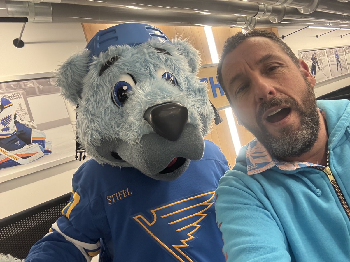 StLouisBlues's tweet image. Adam Sandler? What are you doing here???!!