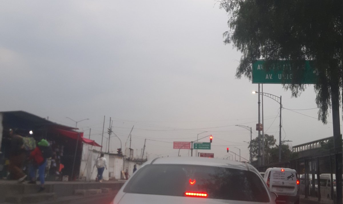 Rica tardecita nublada rumbo a Neza.