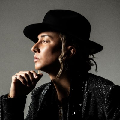 ISSA /7      写真集       DA PUMP ISSA /7 写真集 DA PUMP - メルカリ